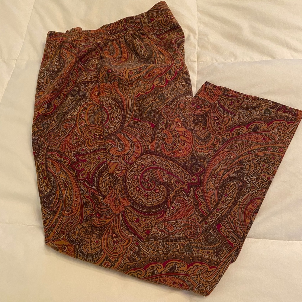 Classic Fashion Bug cropped pants